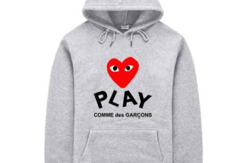 Commes De Garcon new online fashion market shop